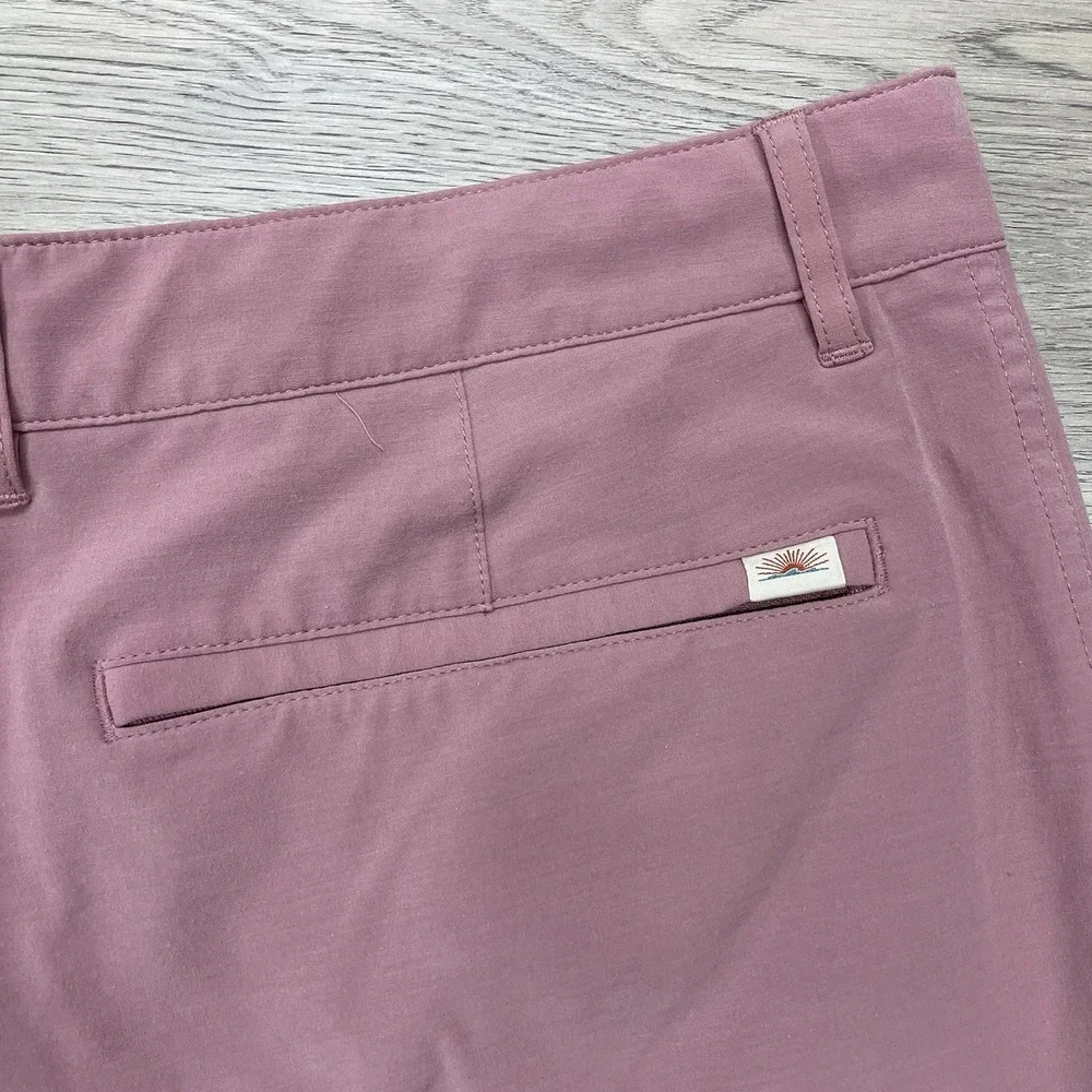 Faherty All Day Shorts Maroon Heather Men Sz 38 Outdoor Active Golf Casual